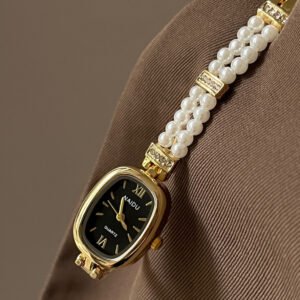 Women's Oval Disk Simple Fashion Pearl Watch